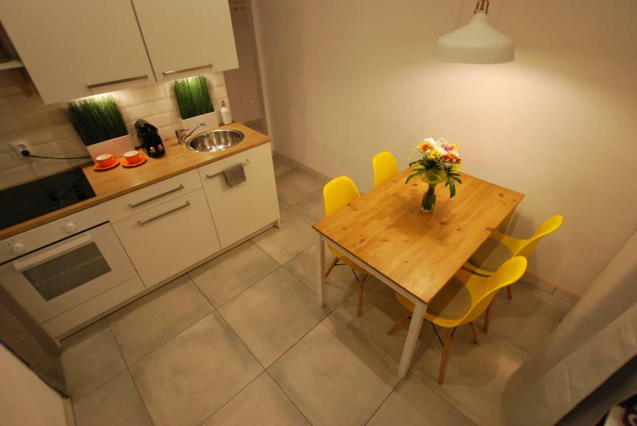 Swidnicka Apartment-City Centre Wroclaw Ngoại thất bức ảnh